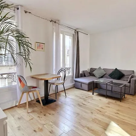 Beautiful & Bright Apartment In The Heart Of Paris Appartamento *